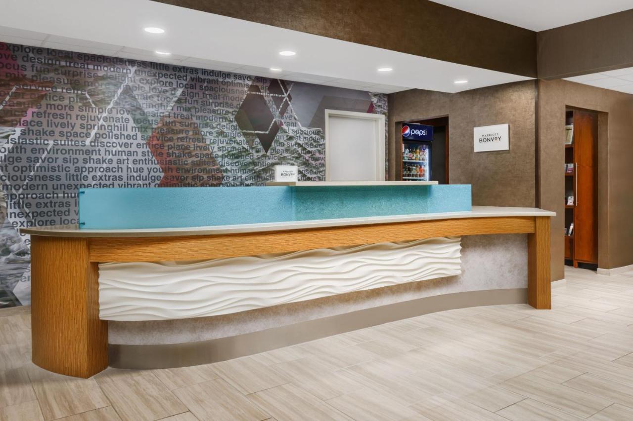 Springhill Suites Providence West Warwick Экстерьер фото